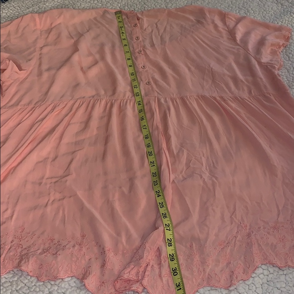 Torrid Blush Challis Split Back Top - image 3